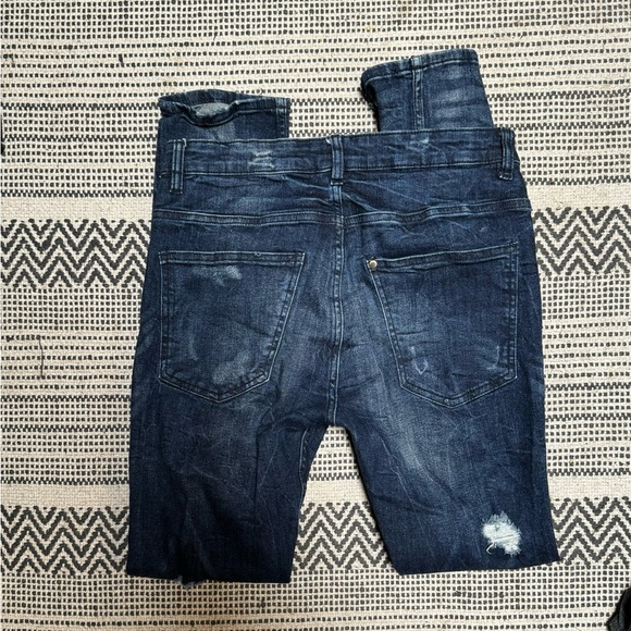 H&M Divided jeans. Size 31 - Picture 4 of 4